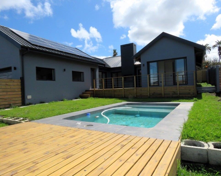 3 Bedroom Property for Sale in Bowtie Western Cape